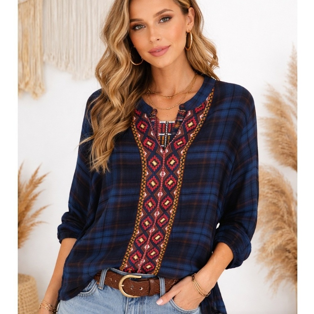 Avani del Amour Womens Blue Plaid Embroidered Boho V-Neck Blouse Top Medium NWT